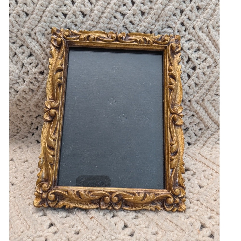 Vintage Ornate Gold Faux Wood 5x7 Picture Frame Carved Scroll Baroque Style